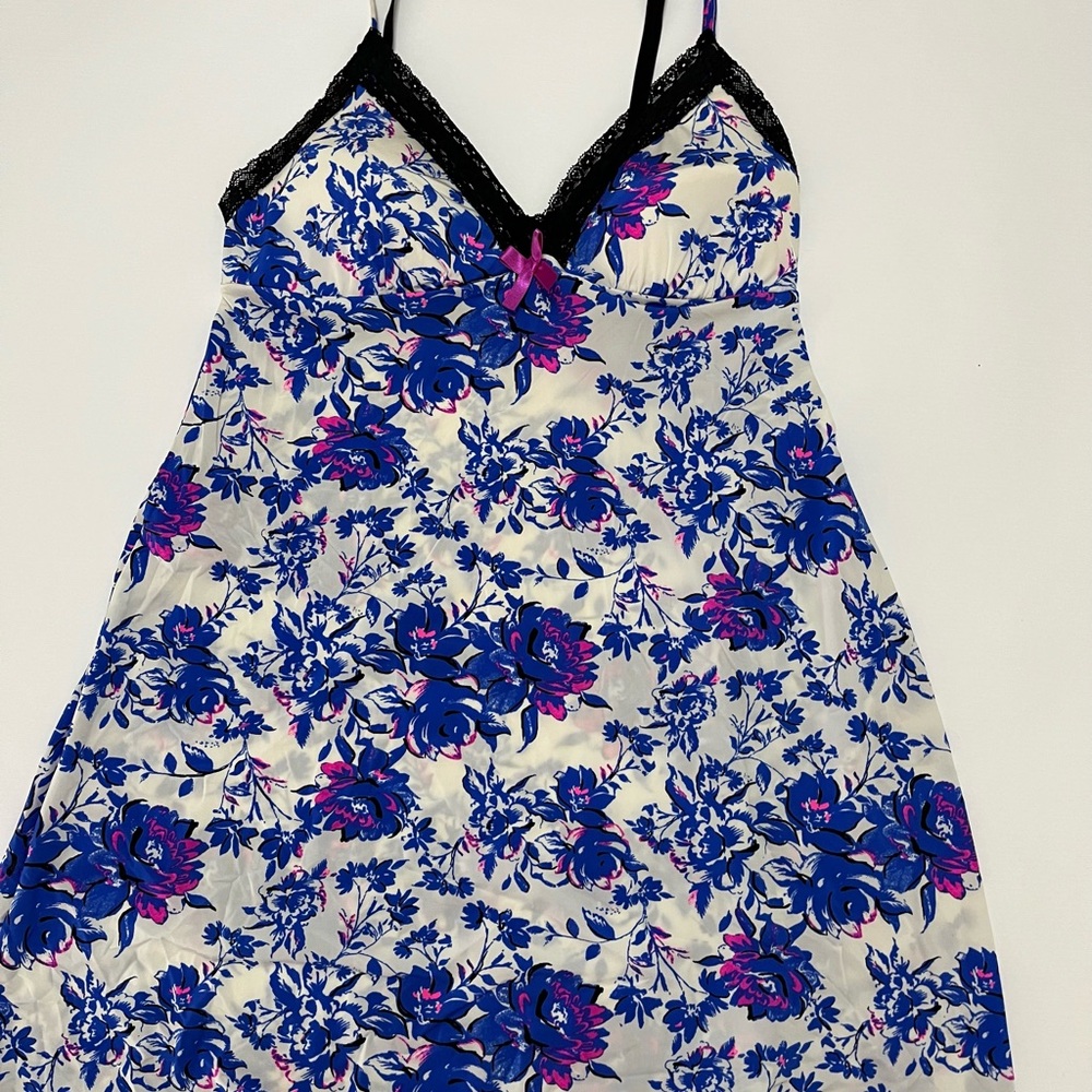 La SENZA Blue and Pink Floral Chemise
